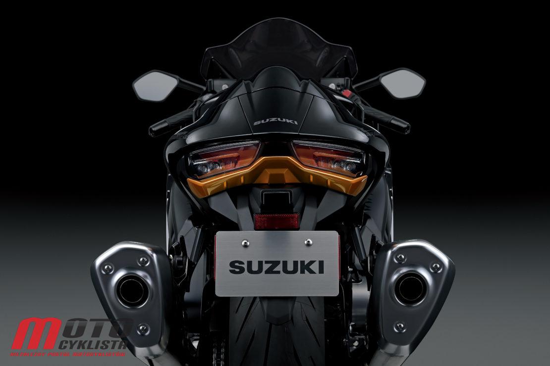 Suzuki Hayabusa 2021 Motocyklista (9)